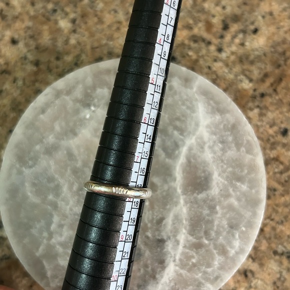 Bundle - Picture 2 of 2